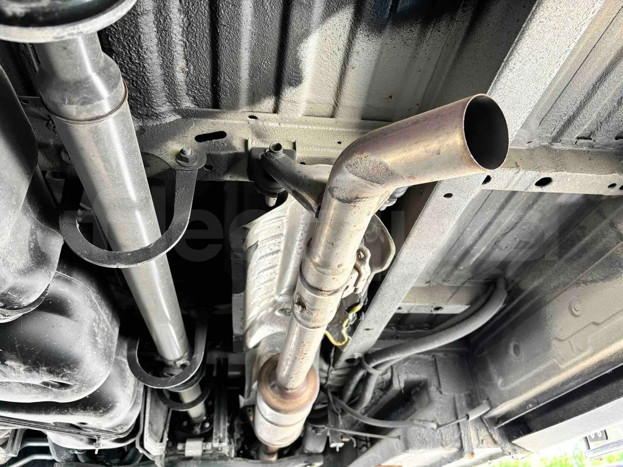 Mercedes-Benz Sprinter - Exhaust