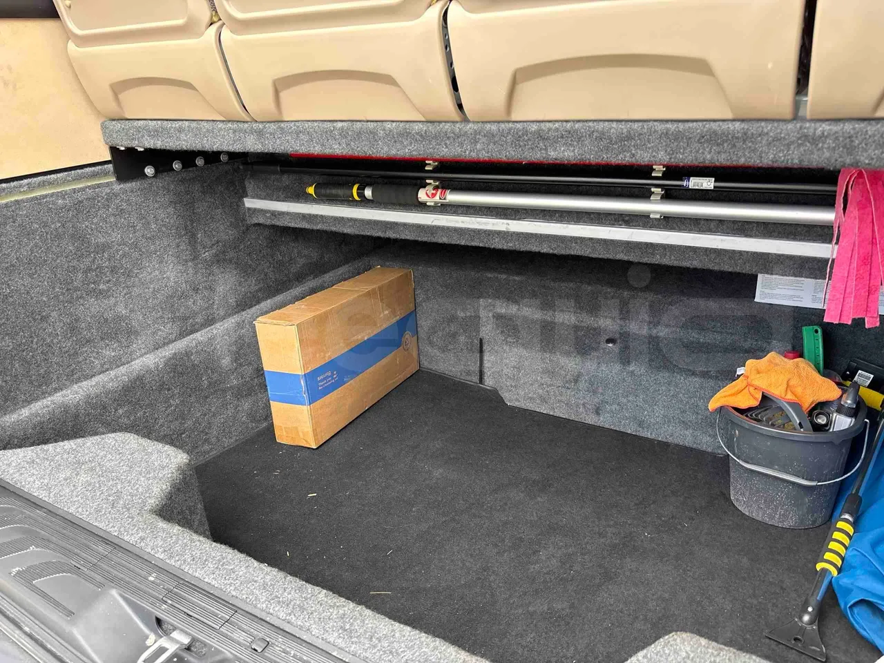 Mercedes-Benz Sprinter - Luggage