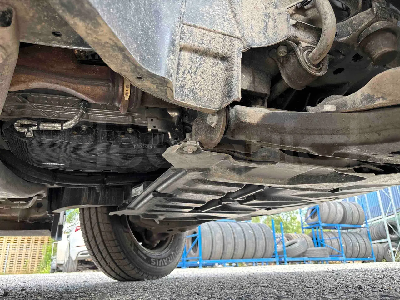 Mercedes-Benz Sprinter - First Axle Right Side