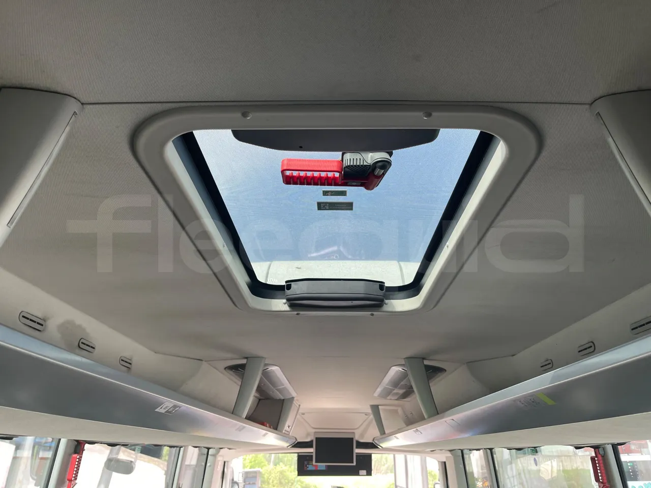 Man Lion's Coach C Joacb - Euro6 - 338kW - 13.100mt - roof hatch 1