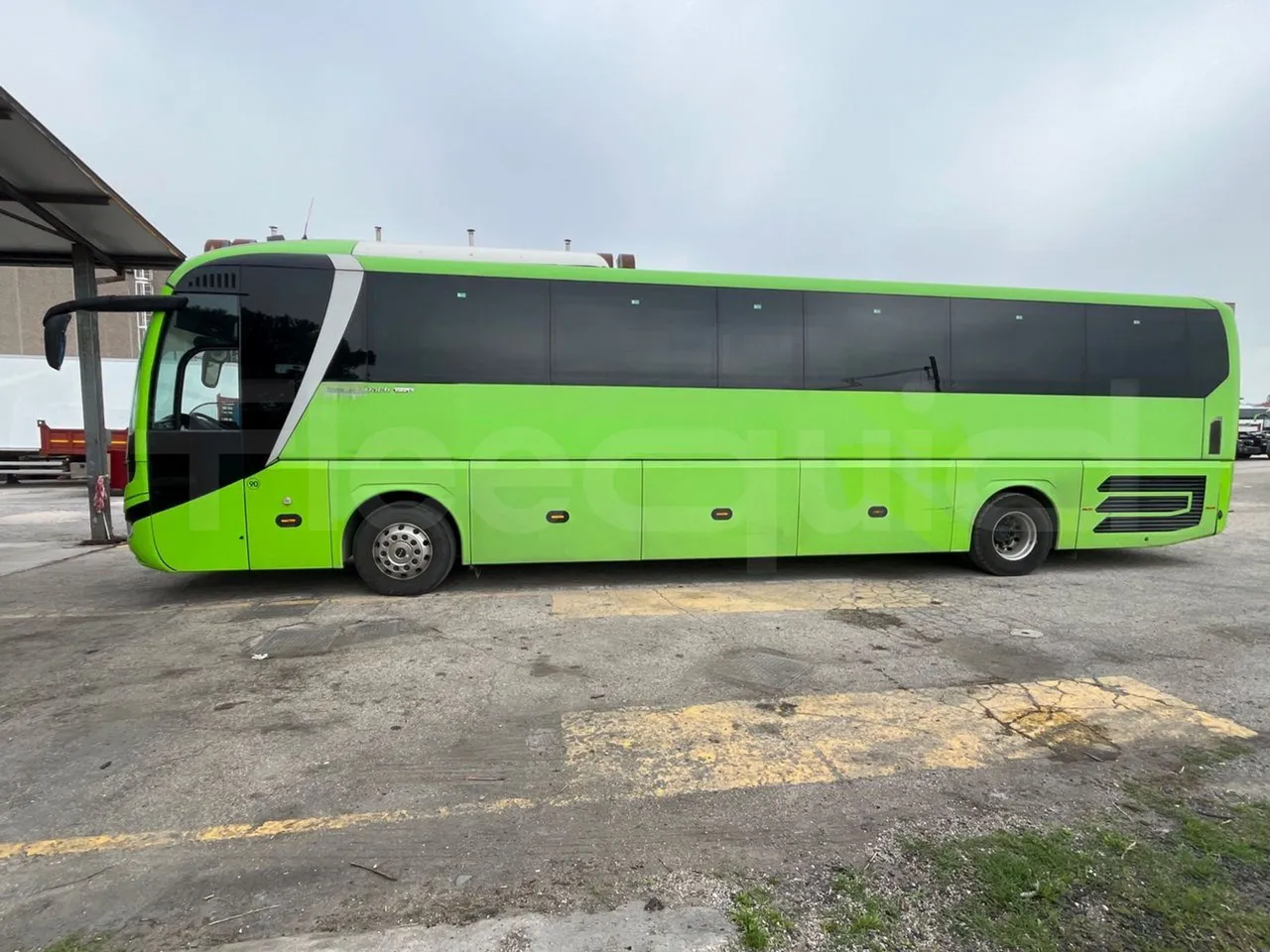 Man Lion's Coach C Joacb - Euro6 - 338kW - 13.100mt - left side photo