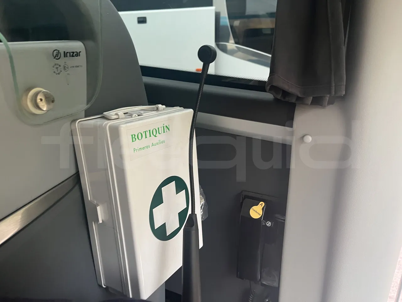 Irizar i6s - Driver Microphone