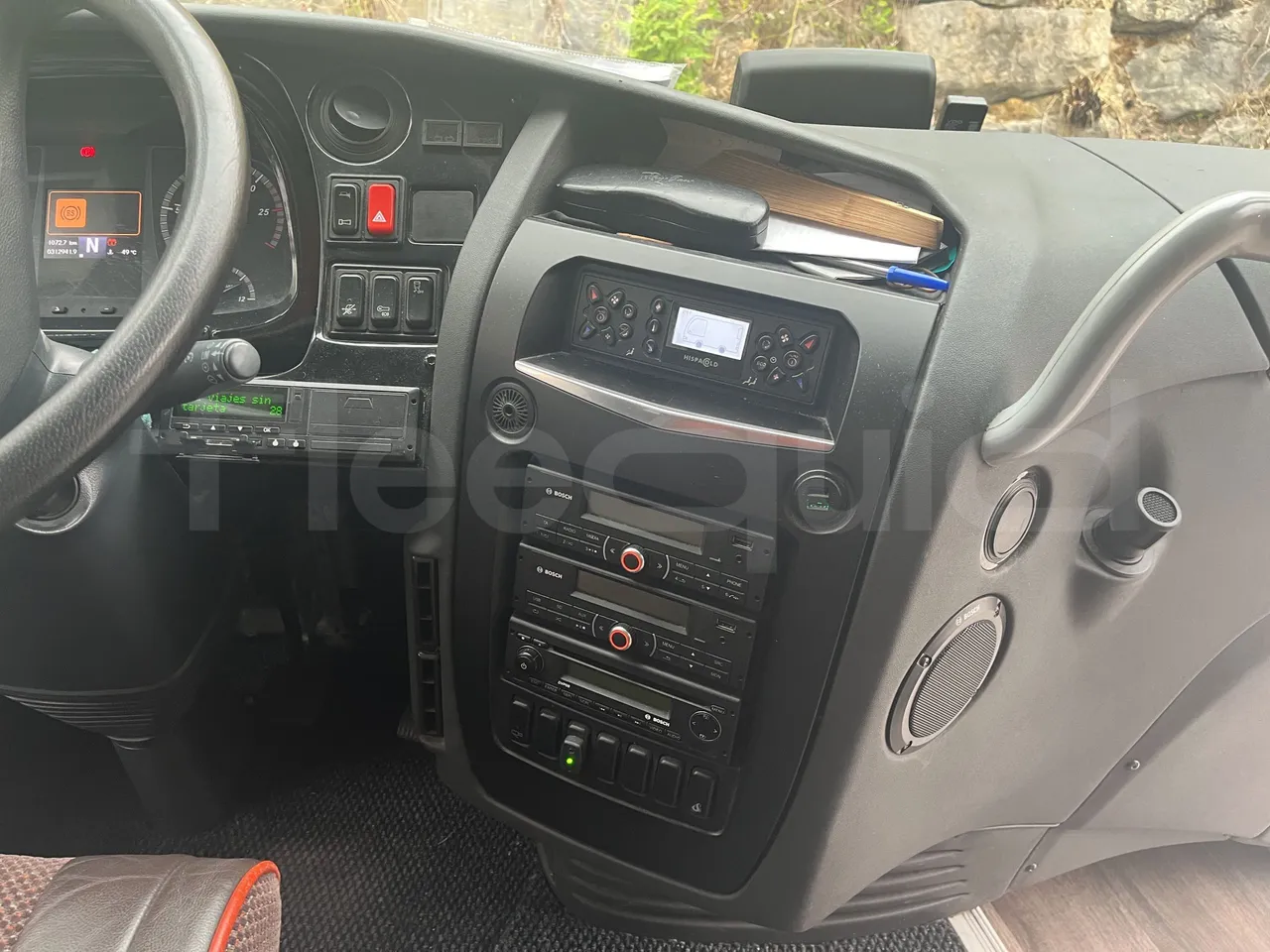 Irizar i6s - Radio