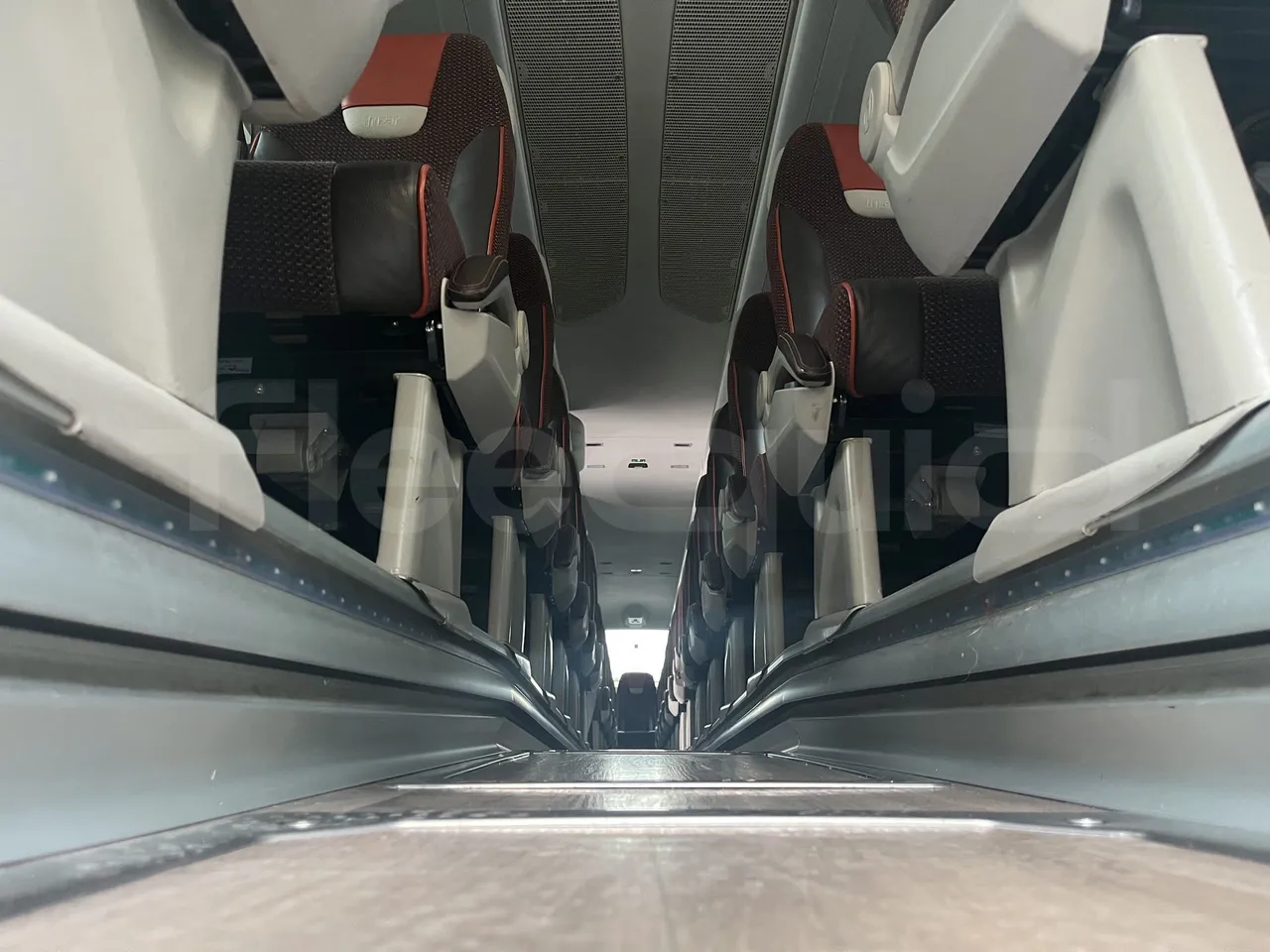 Irizar i6s - Seats Bracket