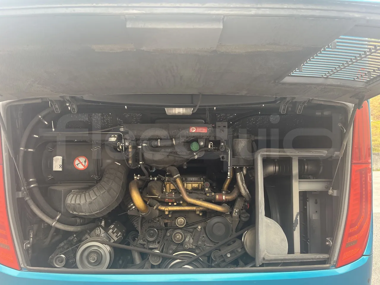 Irizar i6s - Rear Hatch Open