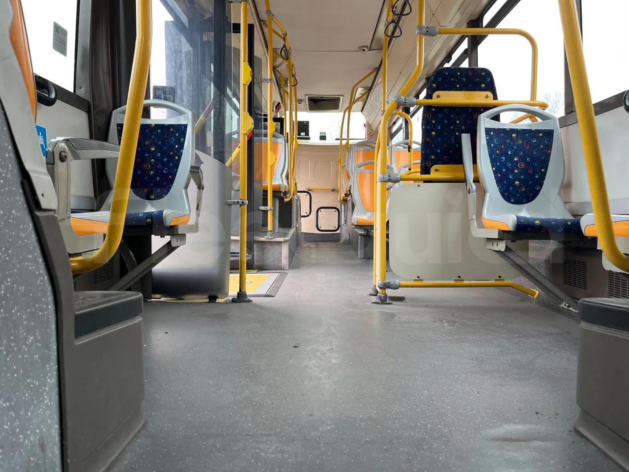 Irisbus Citelis PS09D1 PS09D1-98  - Euro5 - 213kW - 11.990mt - seat brackets photo