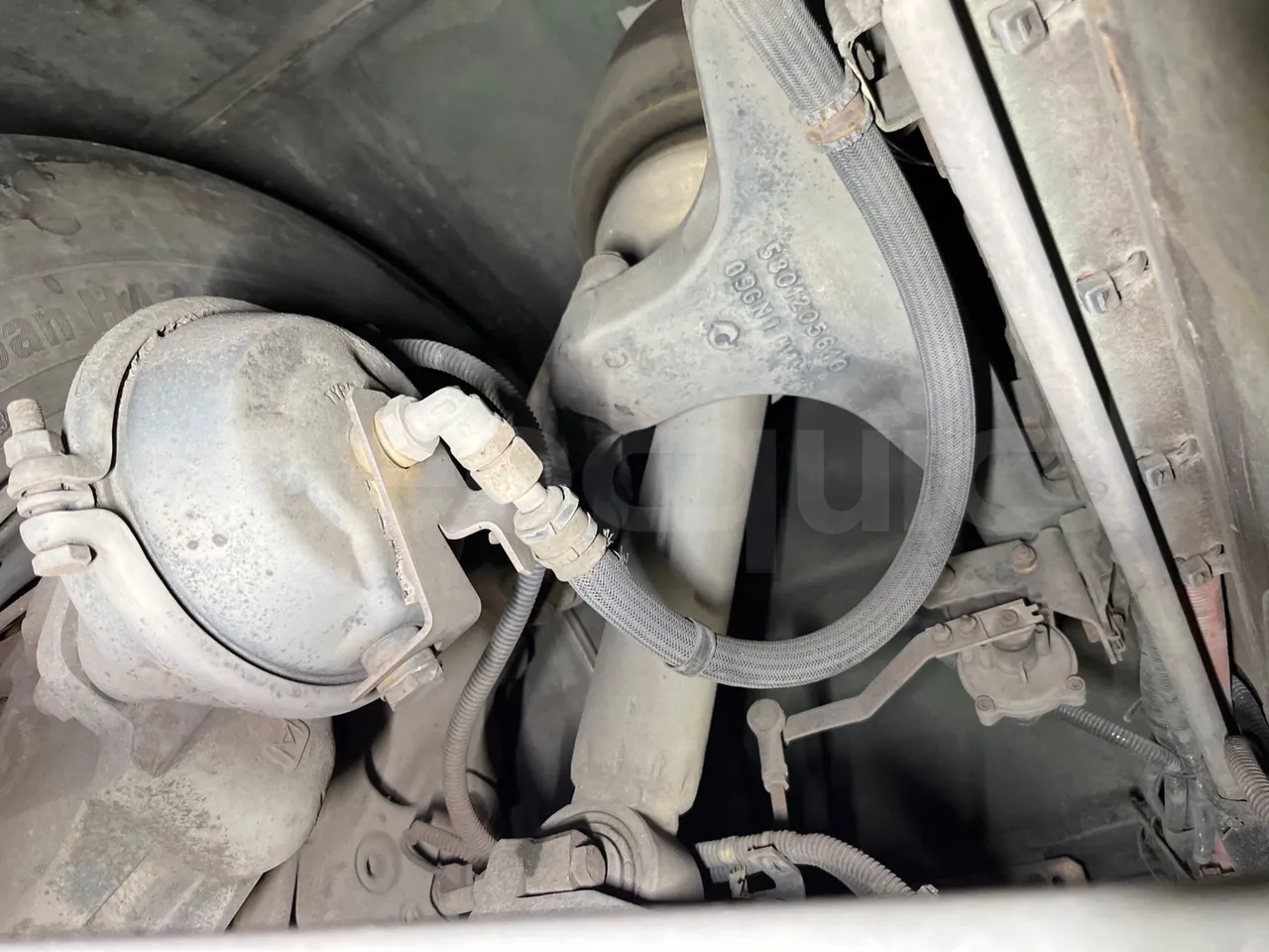 Irisbus Citelis PS09D1 PS09D1-98  - Euro5 - 213kW - 11.990mt - front shock absorbers right