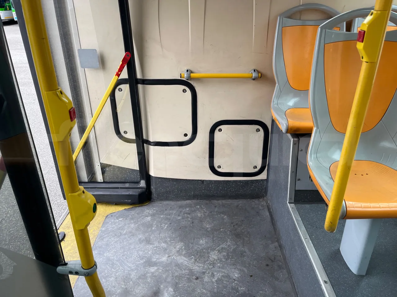 Irisbus Citelis PS09D1 PS09D1-98  - Euro5 - 213kW - 11.990mt - floor hatches photo