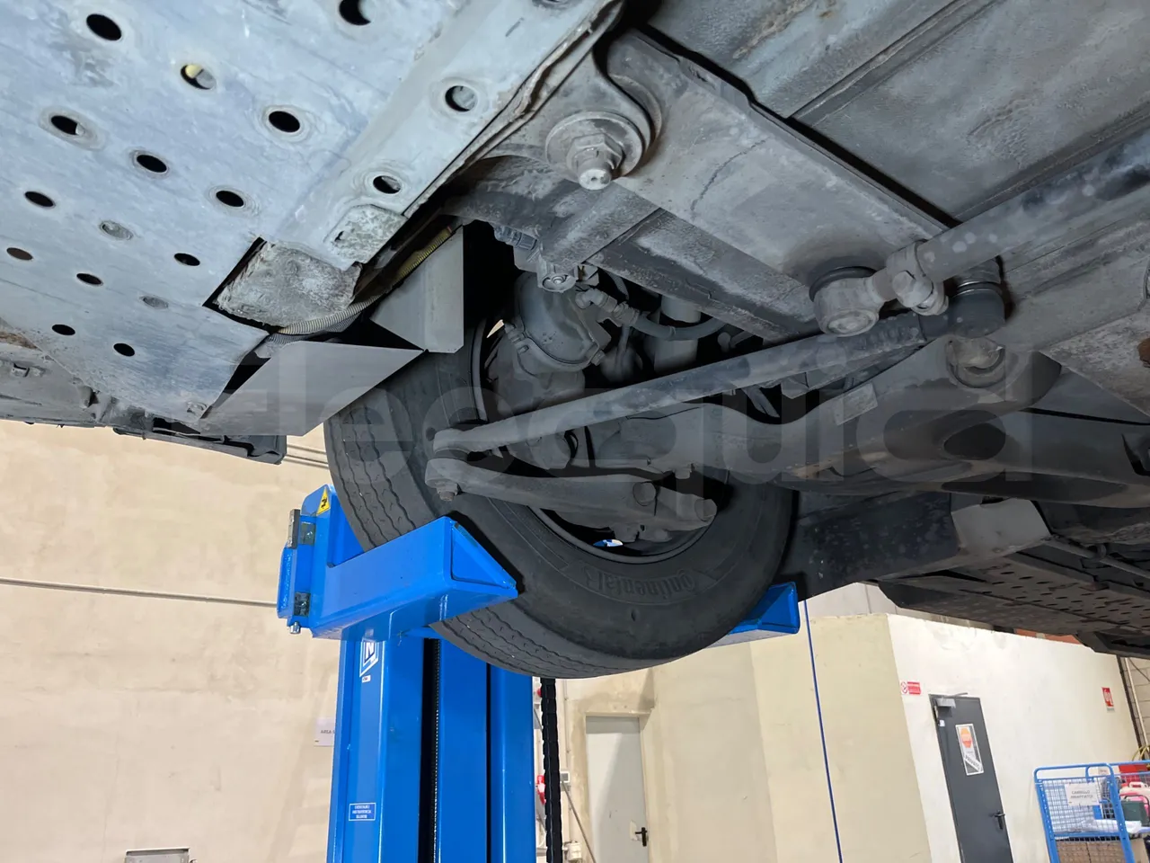 Irisbus Citelis PS09D1 PS09D1-98  - Euro5 - 213kW - 11.990mt - front axle right side