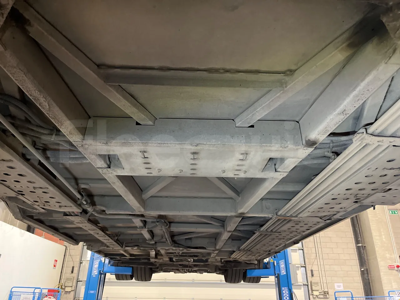 Irisbus Citelis PS09D1 PS09D1-98  - Euro5 - 213kW - 11.990mt - central undercarriage photo