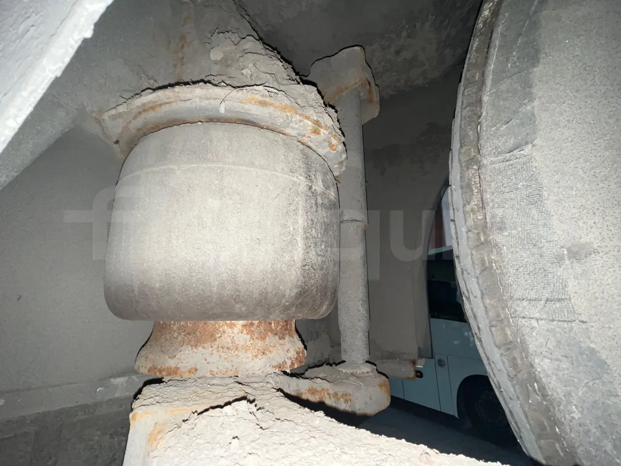 Iveco Crossway CBLE4/00 - EUR6 - 265kW - 12.150m - axel 2 air springs 2 left