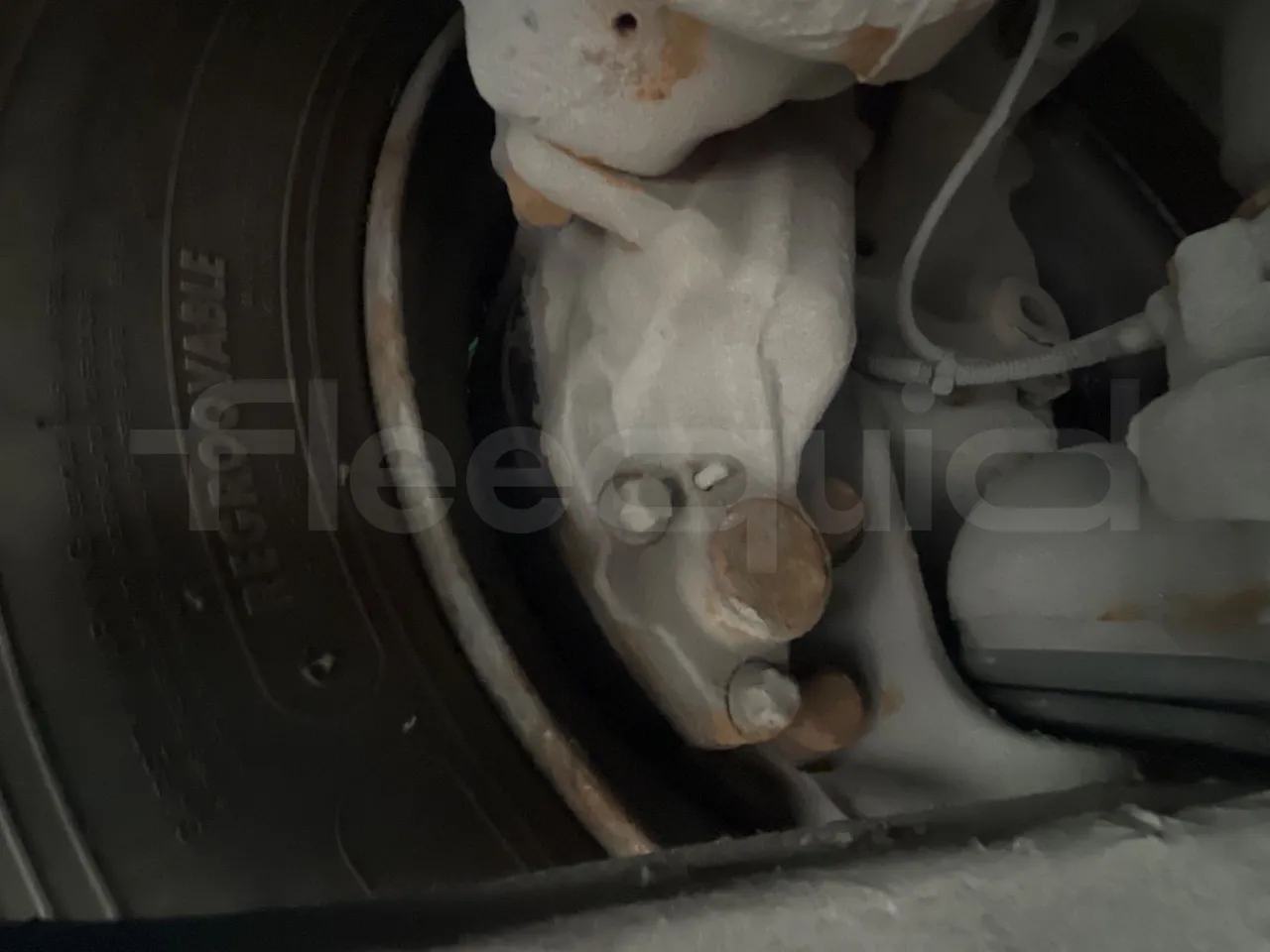 Iveco Crossway CBLE4/00 - EUR6 - 265kW - 12.150m - front brake calipers right