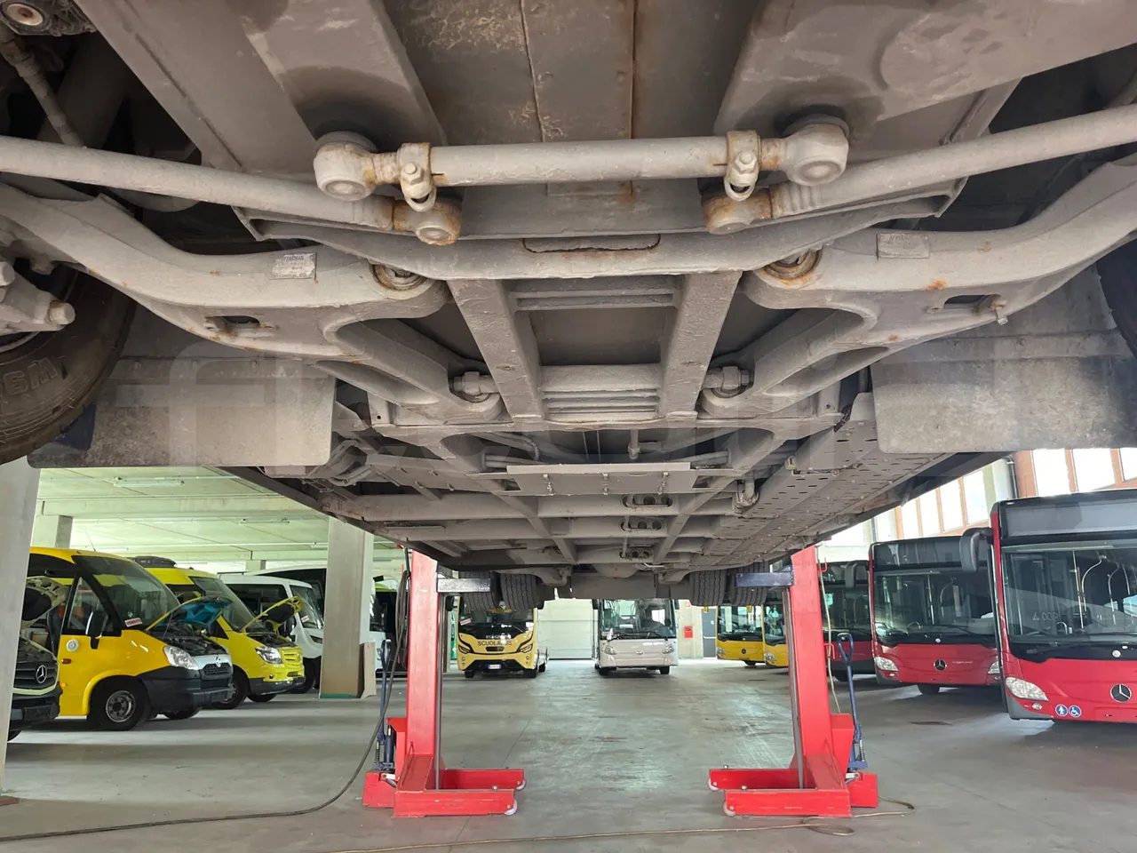 Iveco Crossway CBLE4/00 - EUR6 - 265kW - 12.150m - front axle central