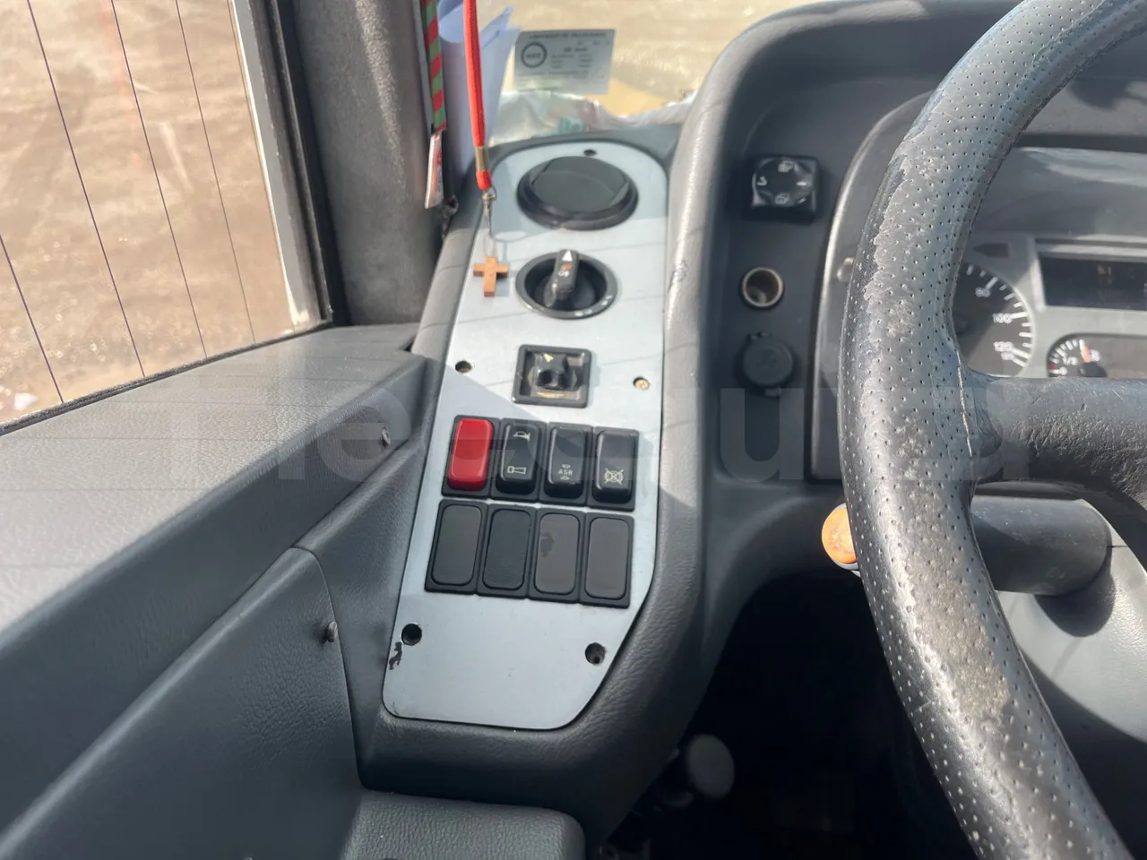 Mercedes-Benz OC 500 RF 1842 - Euro4 - 315kW - 13.500mt - onboard devices 2