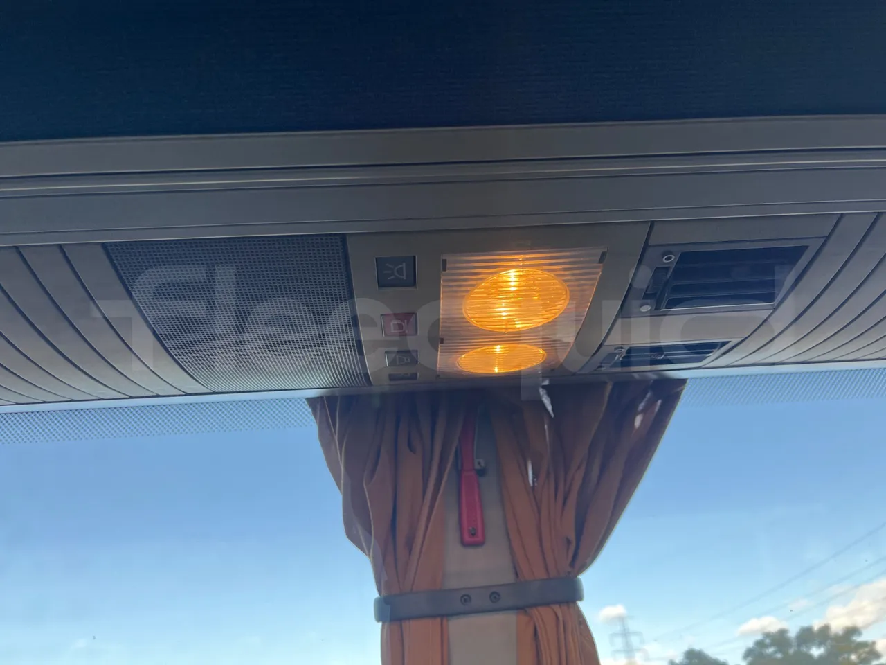 Mercedes-Benz OC 500 RF 1842 - Euro4 - 315kW - 13.500mt - folding seat photo