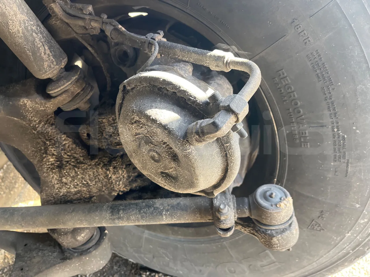 Mercedes-Benz OC 500 RF 1842 - Euro4 - 315kW - 13.500mt - front brake calipers left