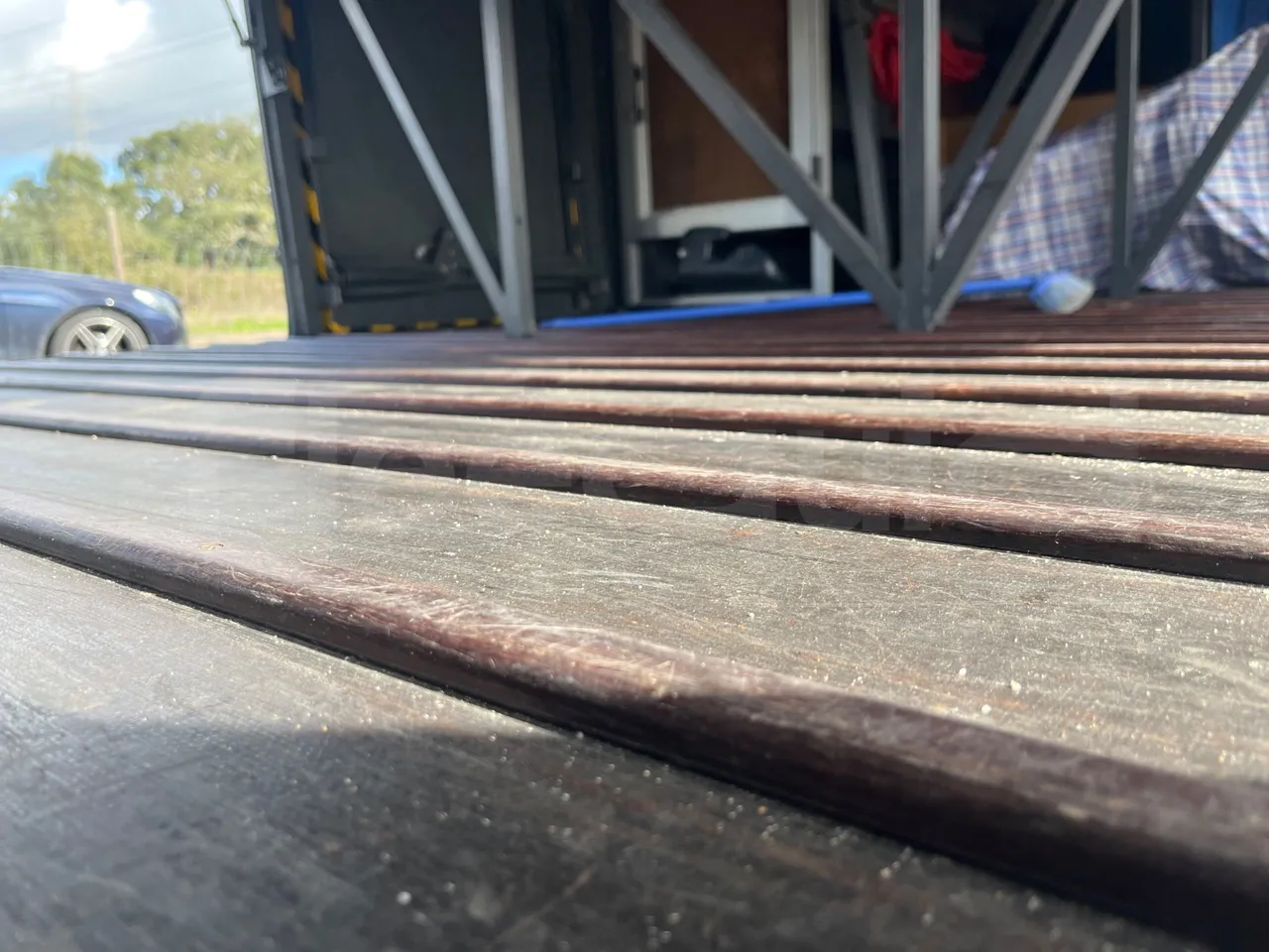 Mercedes-Benz OC 500 RF 1842 - Euro4 - 315kW - 13.500mt - under carpet photo