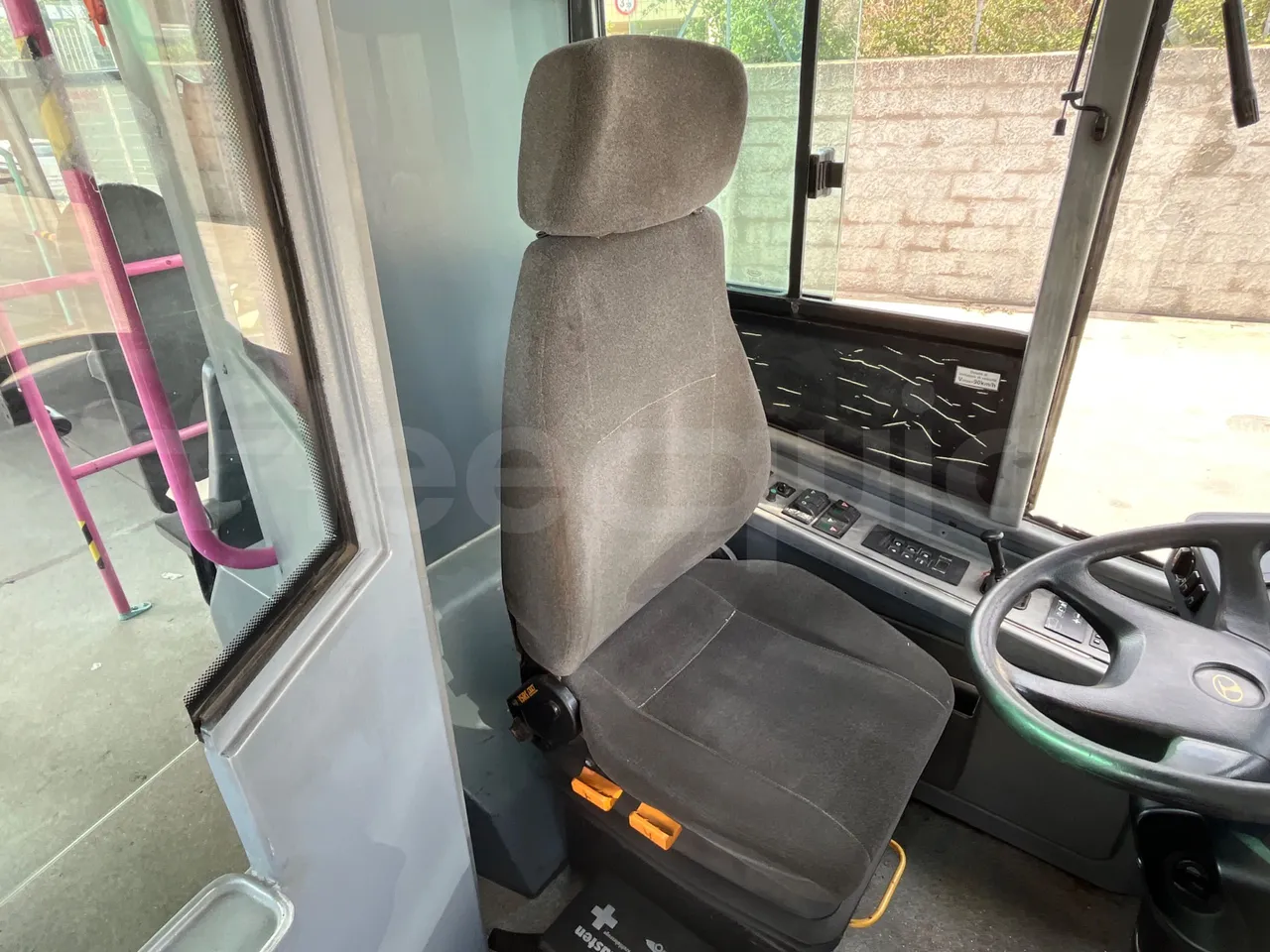 Autosan Suncity M09LE - Euro 5 - 132 kW - 8.550 mt - driver's seat photo