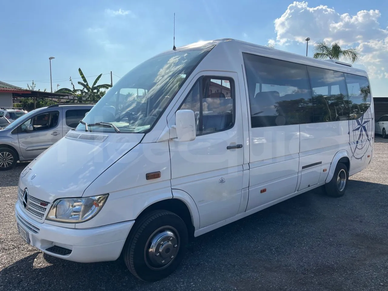 Mercedes-Benz Sprinter 416CD - EUR3 - 115kW - 6.995 - 3/4 front left
