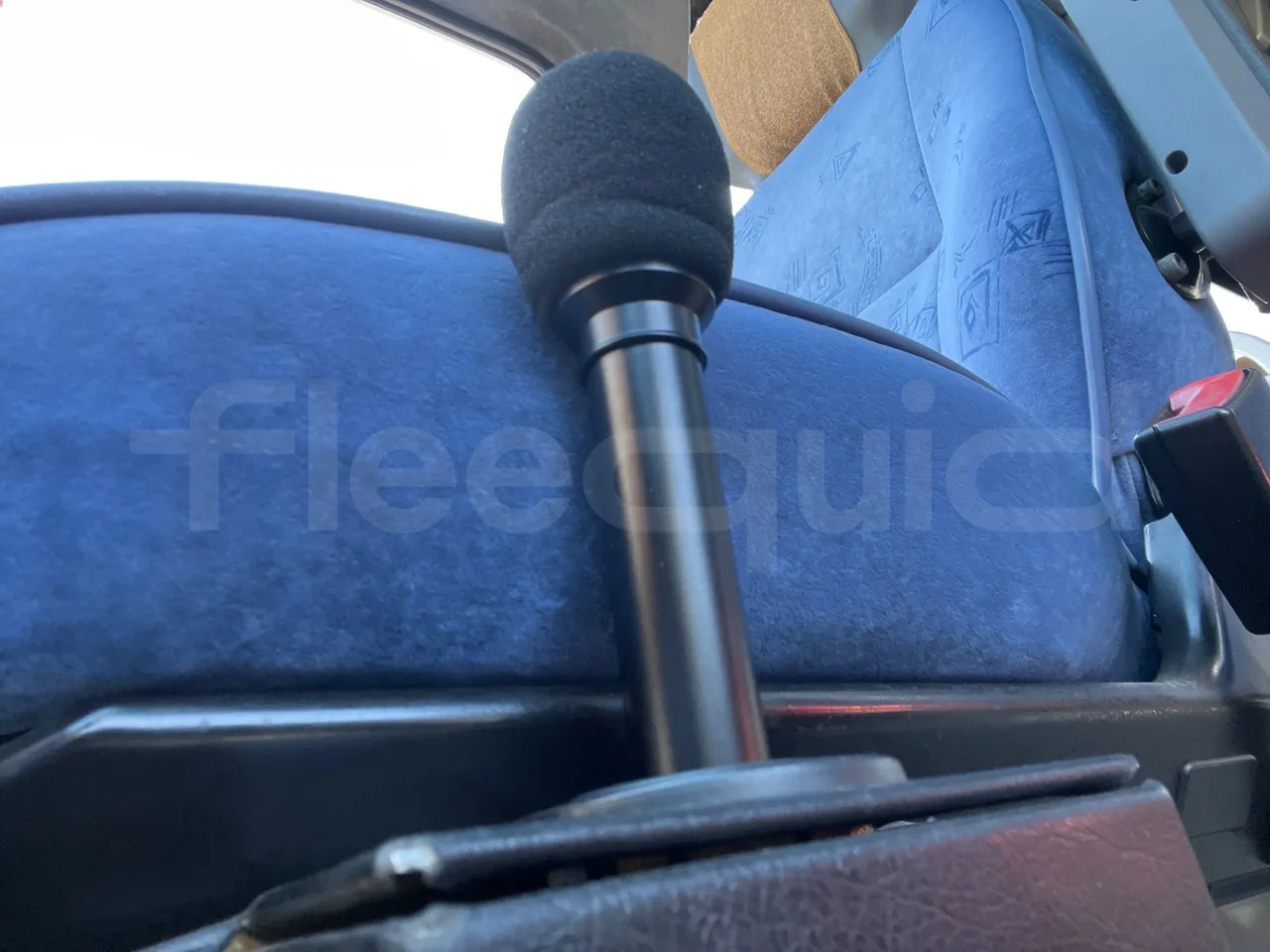Mercedes-Benz Sprinter 416CD - EUR3 - 115kW - 6.995 - hostes microphone accessories photo