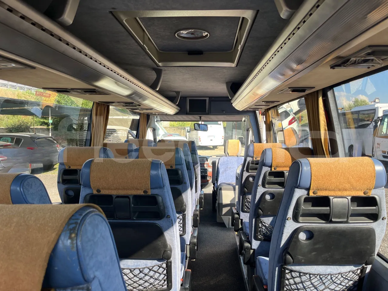 Mercedes-Benz Sprinter 416CD - EUR3 - 115kW - 6.995 - forward view all seats last row height