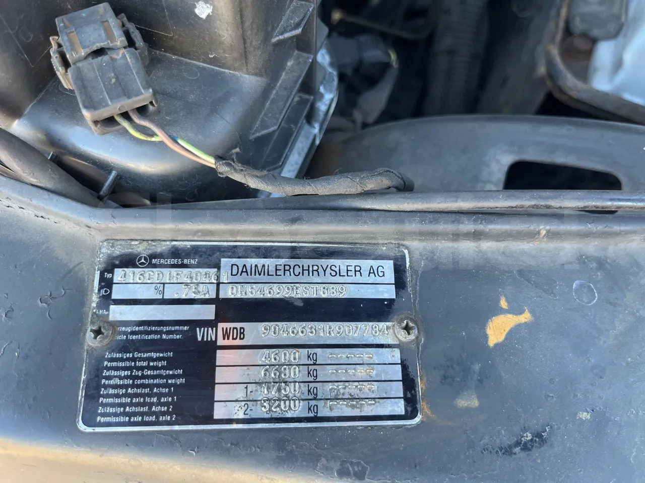 Mercedes-Benz Sprinter 416CD - EUR3 - 115kW - 6.995 - gearbox plate photo