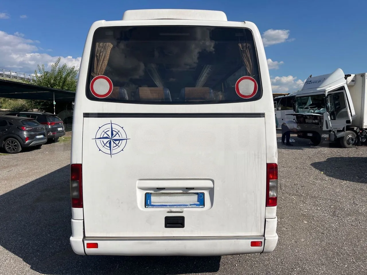 Mercedes-Benz Sprinter 416CD - EUR3 - 115kW - 6.995 - rear hatch closed