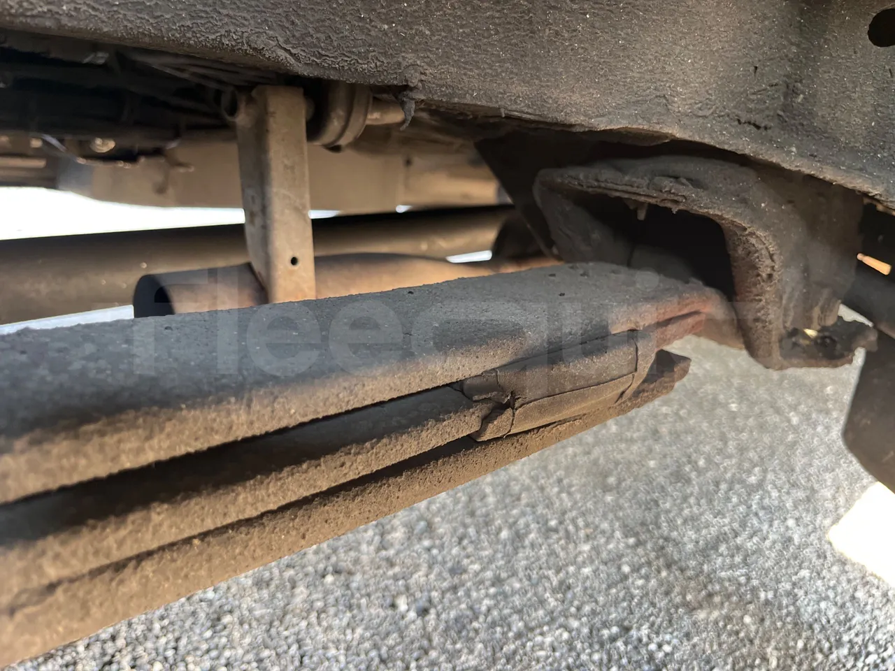 Mercedes-Benz Sprinter 416CD - EUR3 - 115kW - 6.995 - axle 2 shock absorbers 1 left