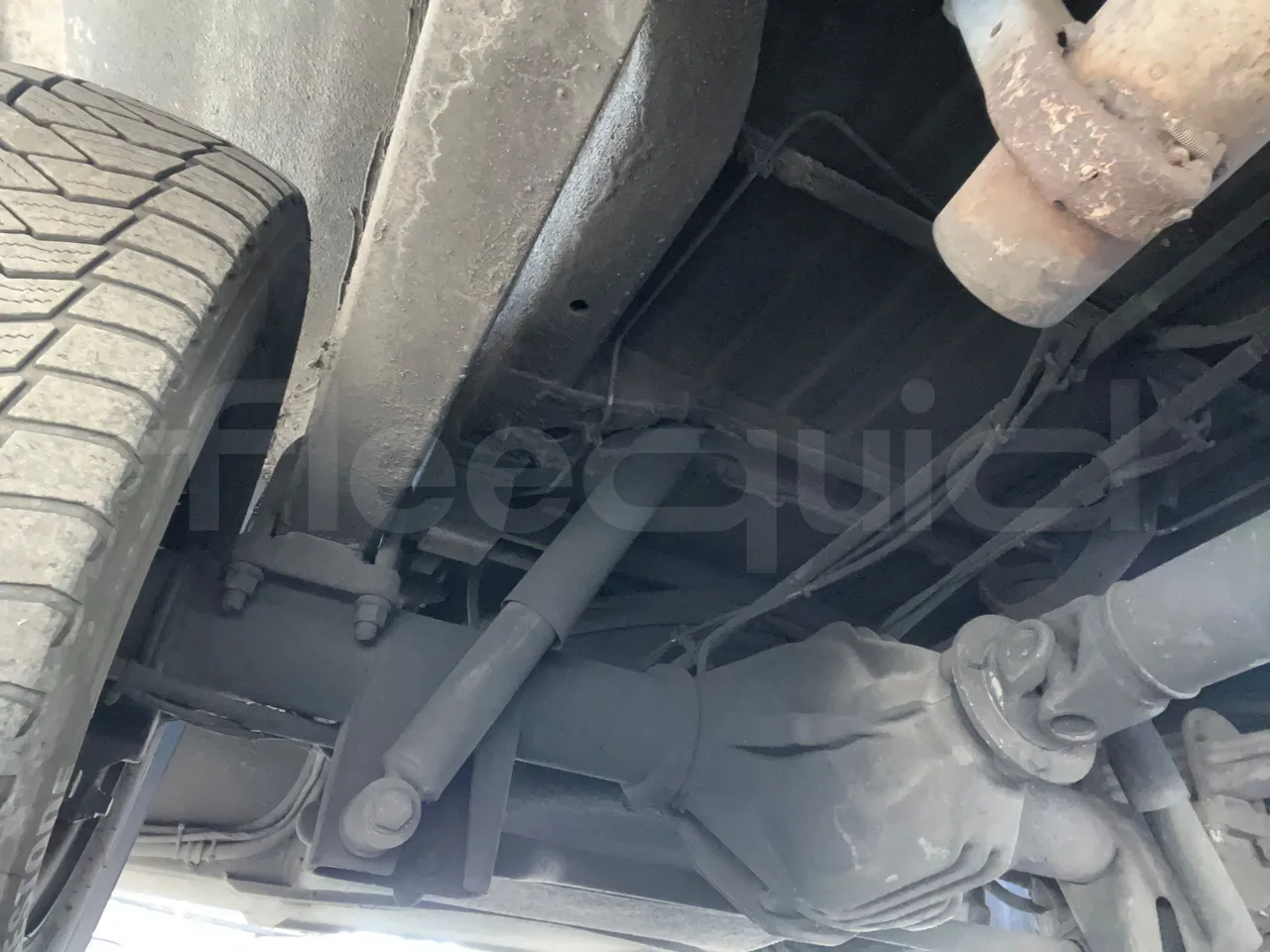 Mercedes-Benz Sprinter 416CD - EUR3 - 115kW - 6.995 - axle 2 shock absorbers 2 left