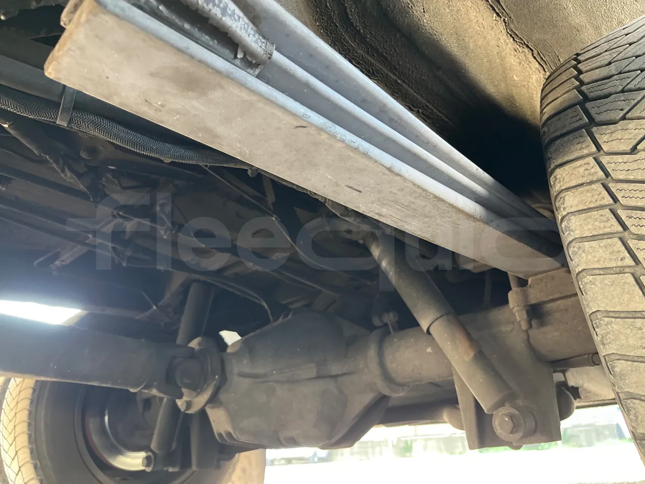 Mercedes-Benz Sprinter 416CD - EUR3 - 115kW - 6.995 - axle 2 shock absorbers 2 left