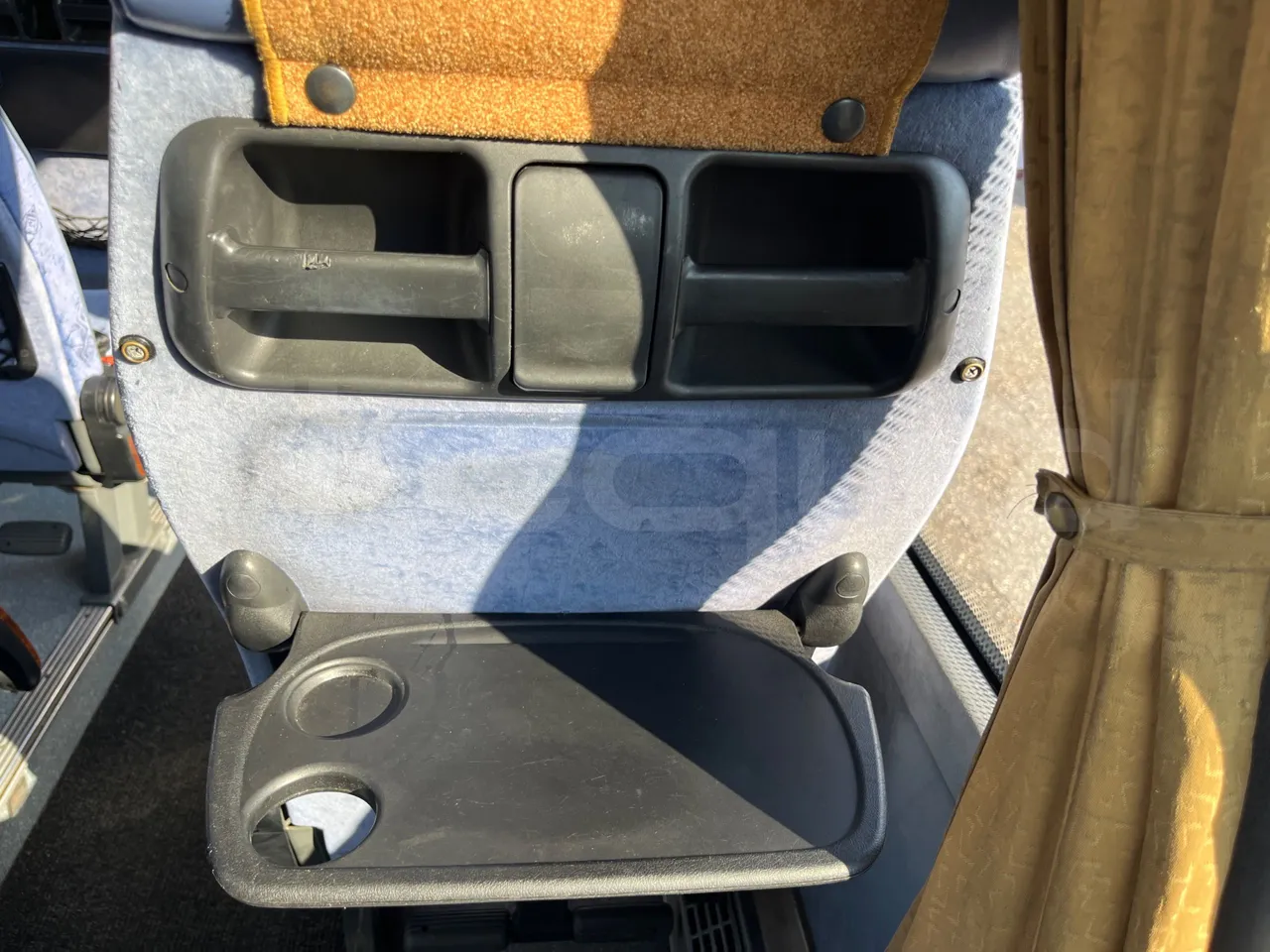 Mercedes-Benz Sprinter 416CD - EUR3 - 115kW - 6.995 - table detail photo
