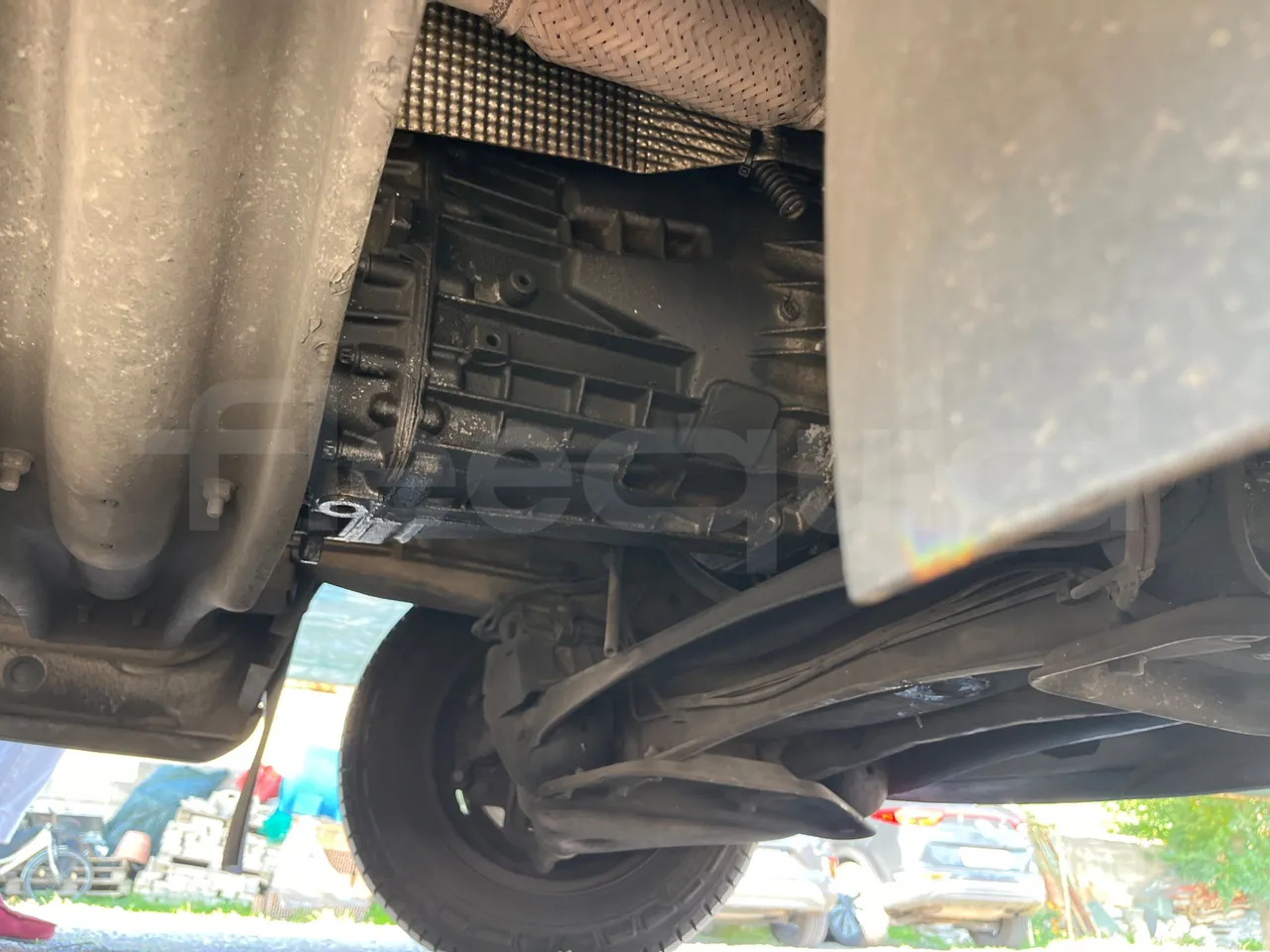 Mercedes-Benz Sprinter 416CD - EUR3 - 115kW - 6.995 - front axle left side