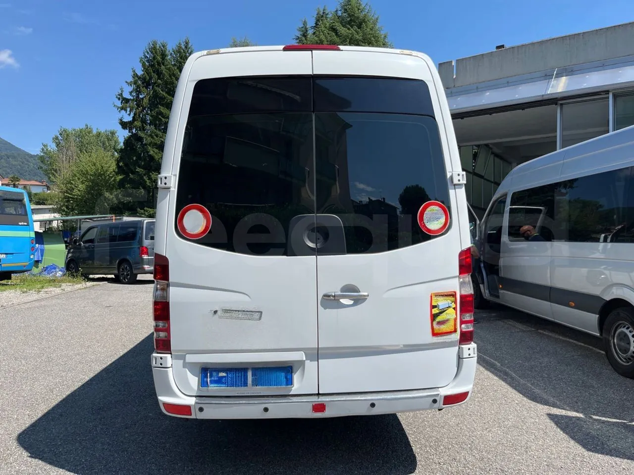 Mercedes-Benz Sprinter 906BB50-EUR6-120Kw-7,361m - 3/4 left rear side