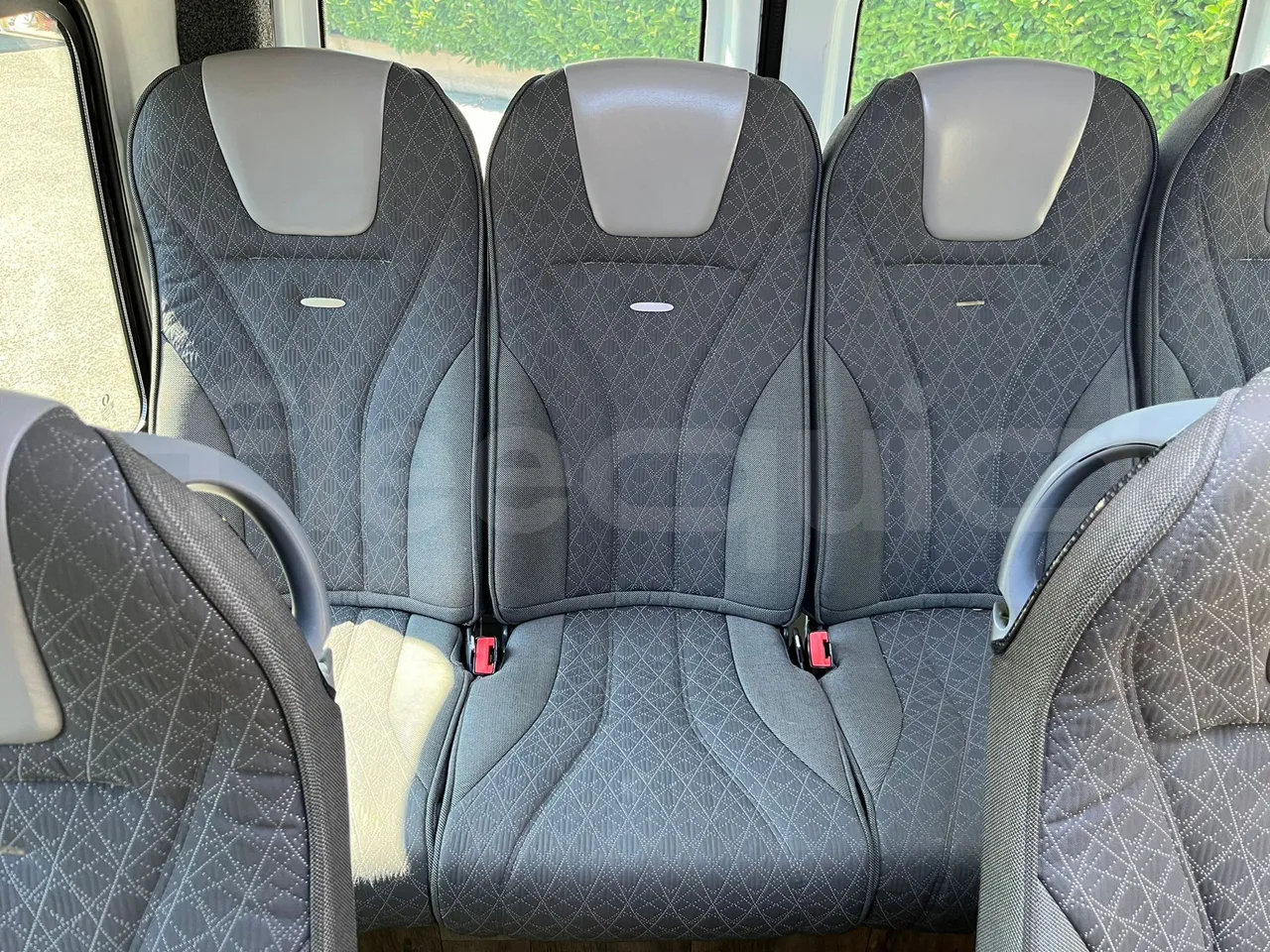 Mercedes-Benz Sprinter 906BB50-EUR6-120Kw-7,361m - single seat detail