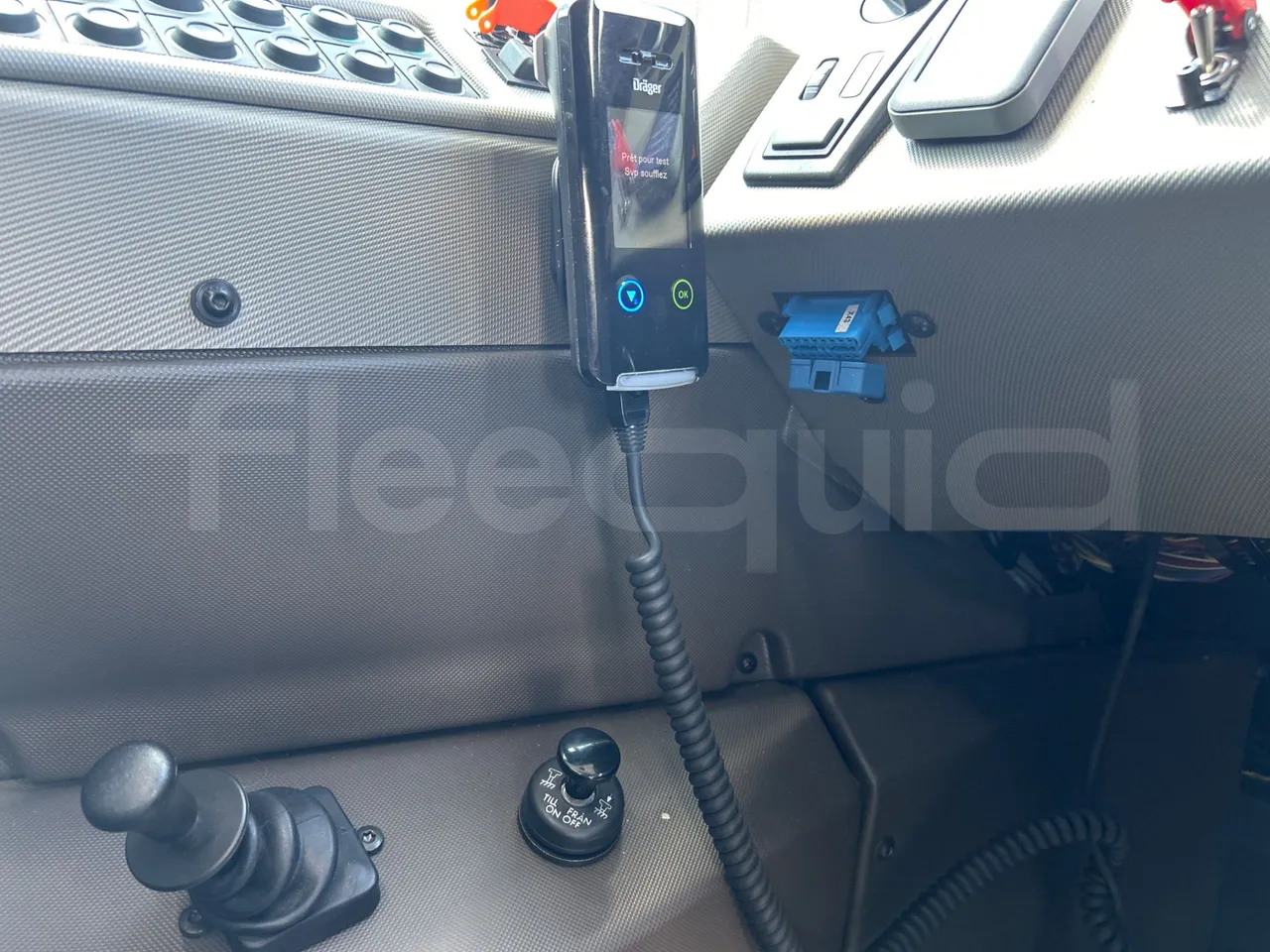 Volvo B8R R1E16F32D81011 -EUR6 -240Kw -10,800m - onboard devices 2
