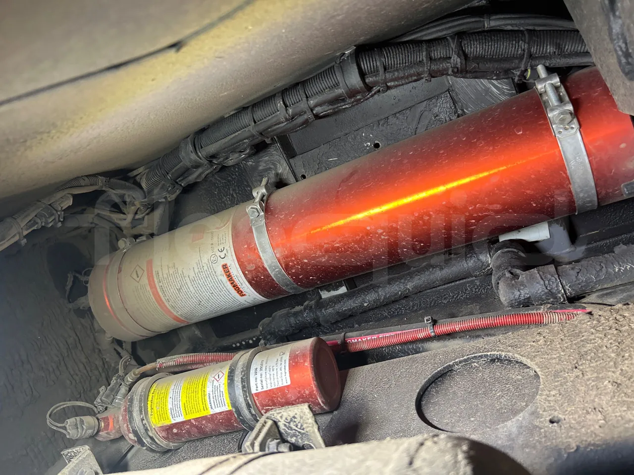 Volvo B8R R1E16F32D81011 -EUR6 -240Kw -10,800m - fire extinguishing system