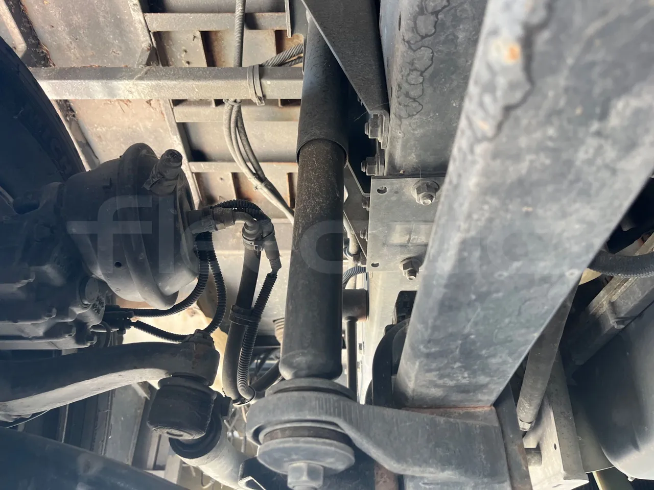 Daf Truck N.V. Calliope FA LF 45 - EUR5 - 151.40kW - 10.160m - front shock absorbers left