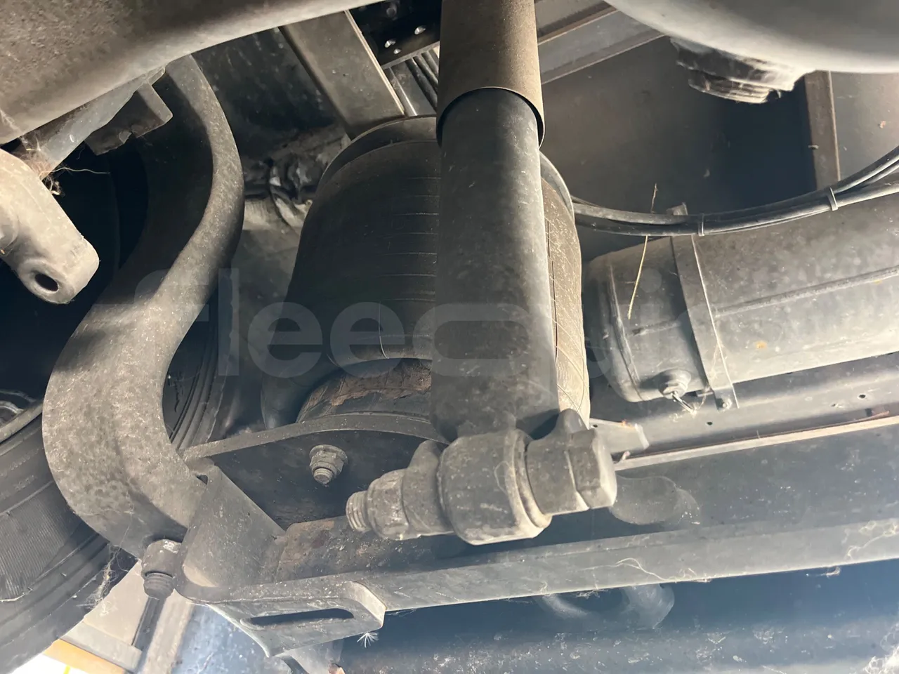 Daf Truck N.V. Calliope FA LF 45 - EUR5 - 151.40kW - 10.160m - axle 2 shock absorbers 1 right