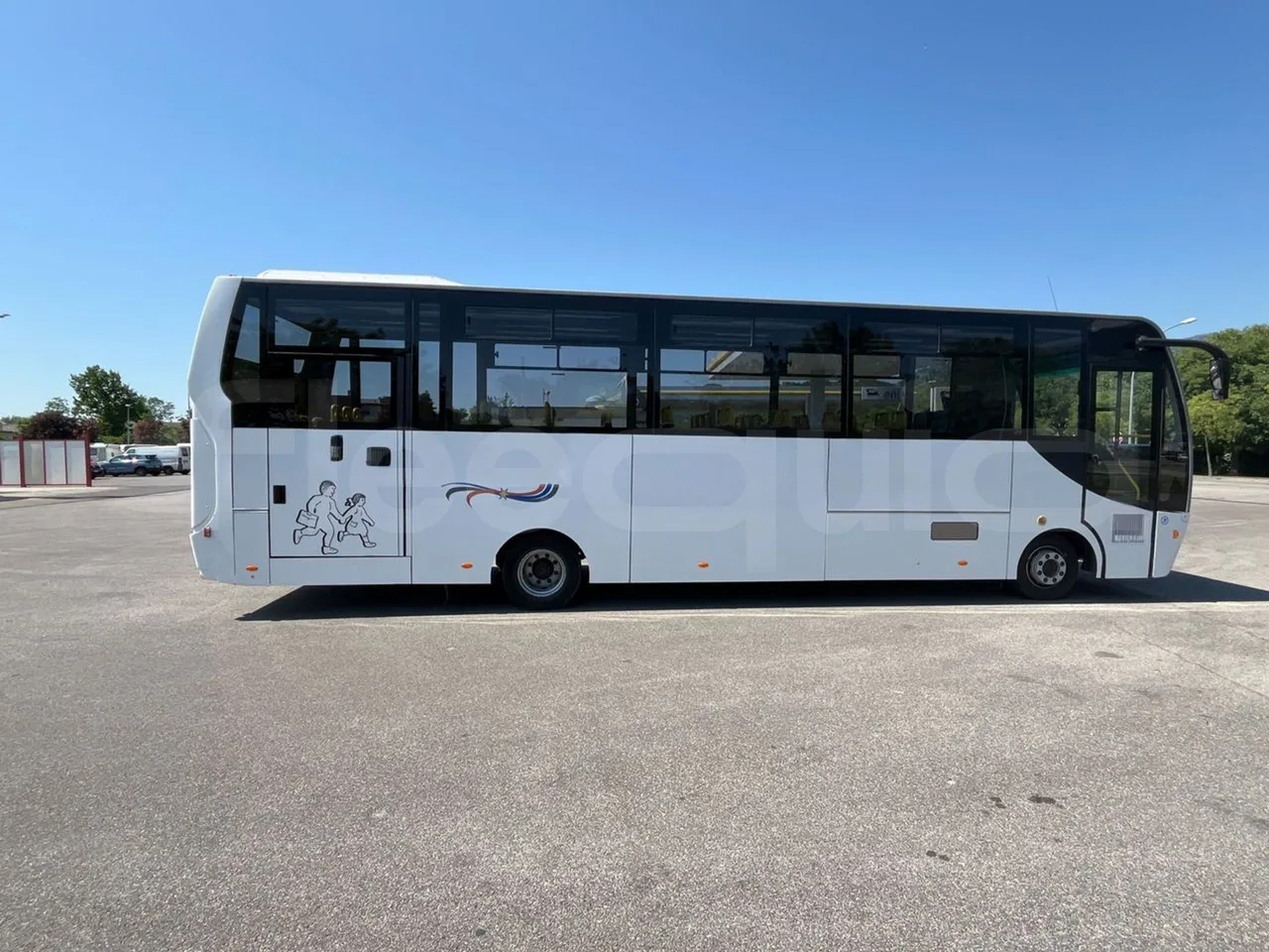 Daf Truck N.V. Calliope FA LF 45 - EUR5 - 151.40kW - 10.160m - right side doors closed