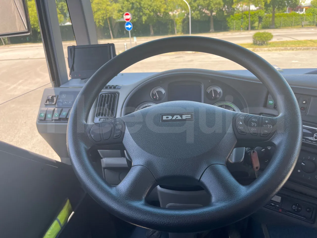 Daf Truck N.V. Calliope FA LF 45 - EUR5 - 151.40kW - 10.160m - steering wheel photo