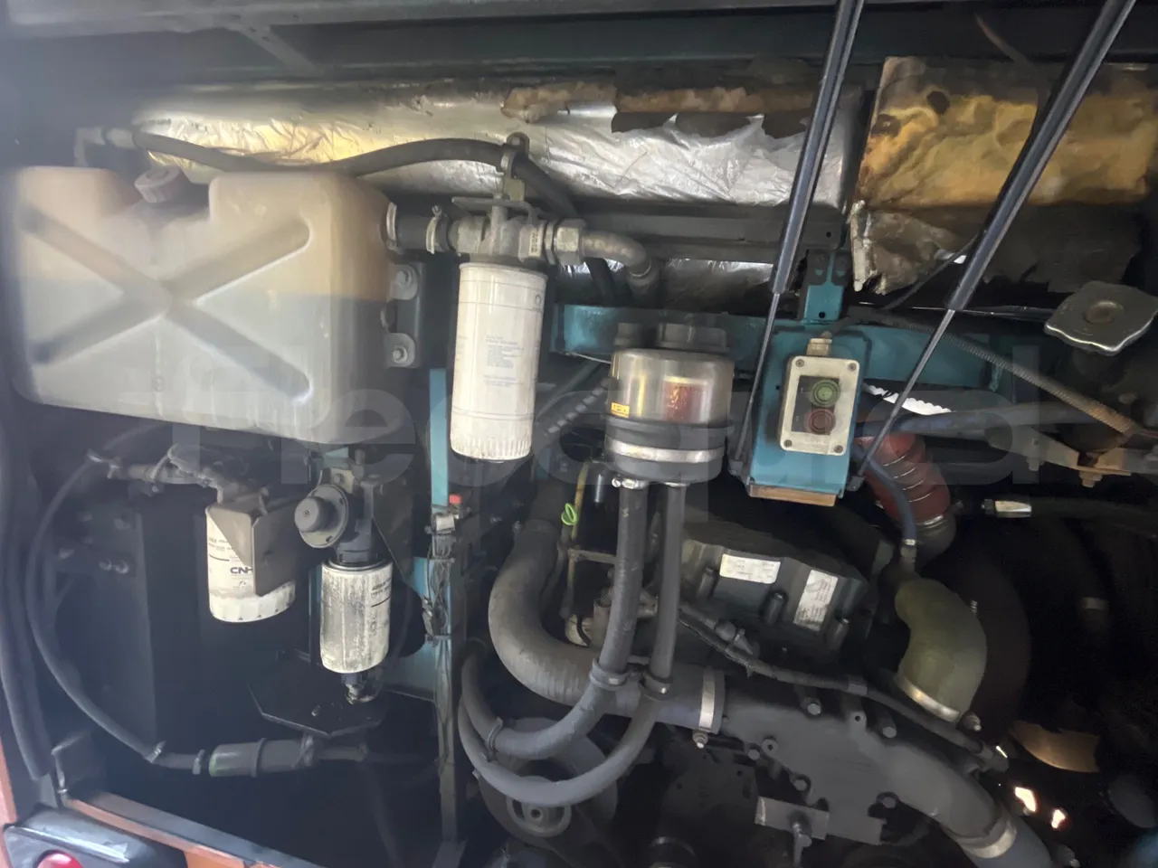 Iveco Magelys SFR210 - Euro5 - 331kW - 12.250mt - engine plate photo