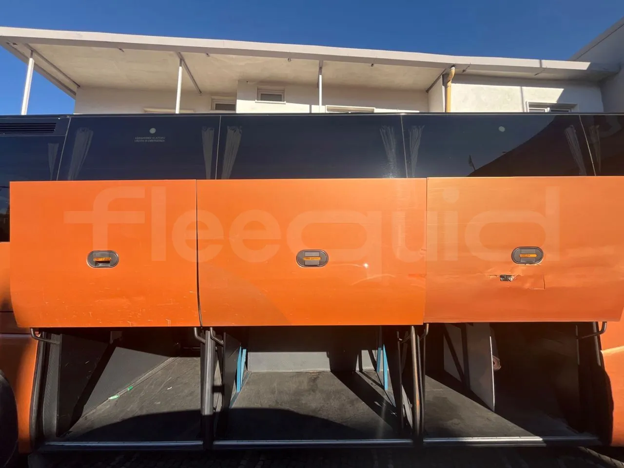 Iveco Magelys SFR210 - Euro5 - 331kW - 12.250mt - luggage rack photo