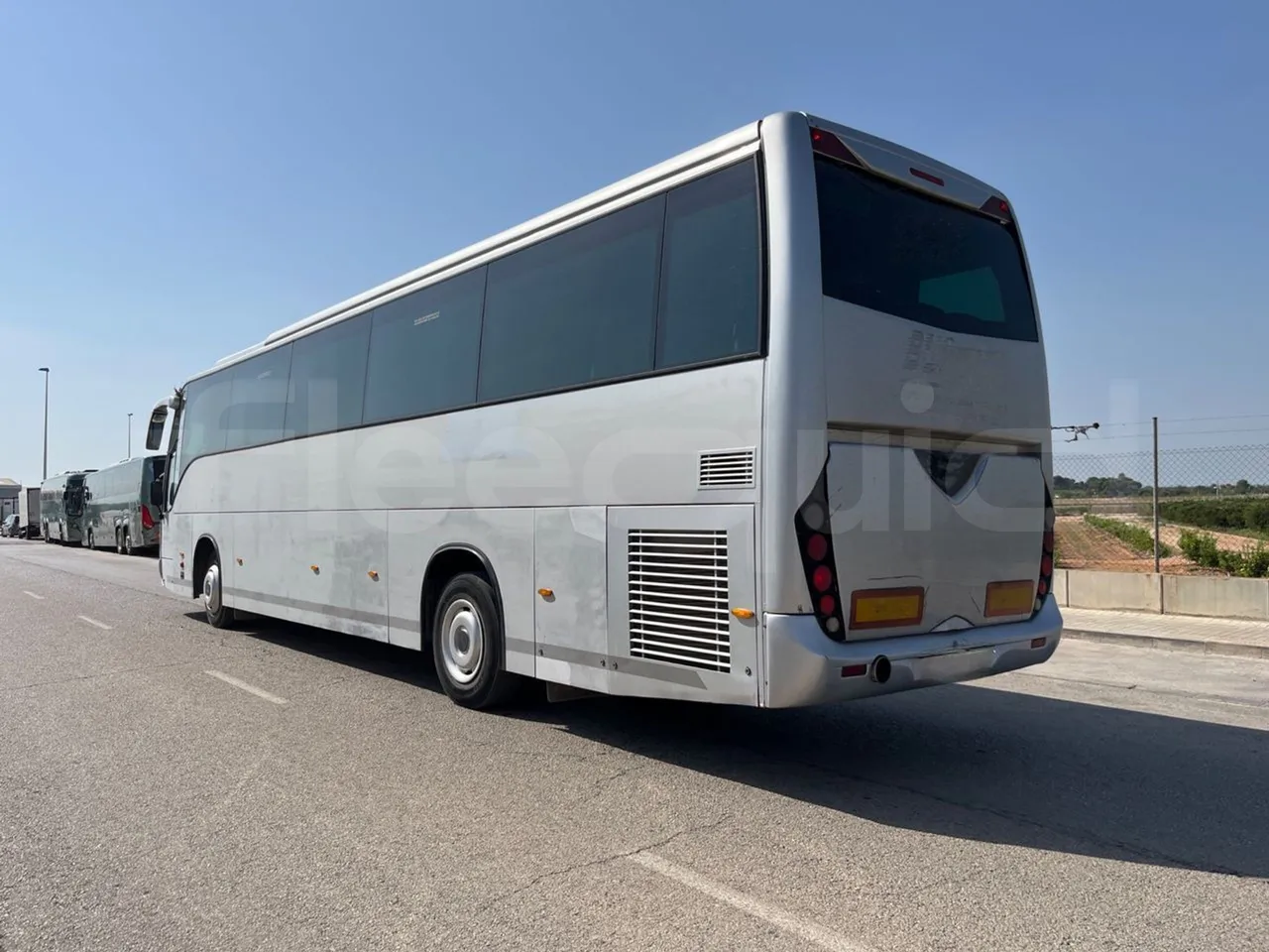 Scania Touring HD K114B4X2/ Euro 3 - 280 Kw - 12,850 Mt - 3/4 left rear side