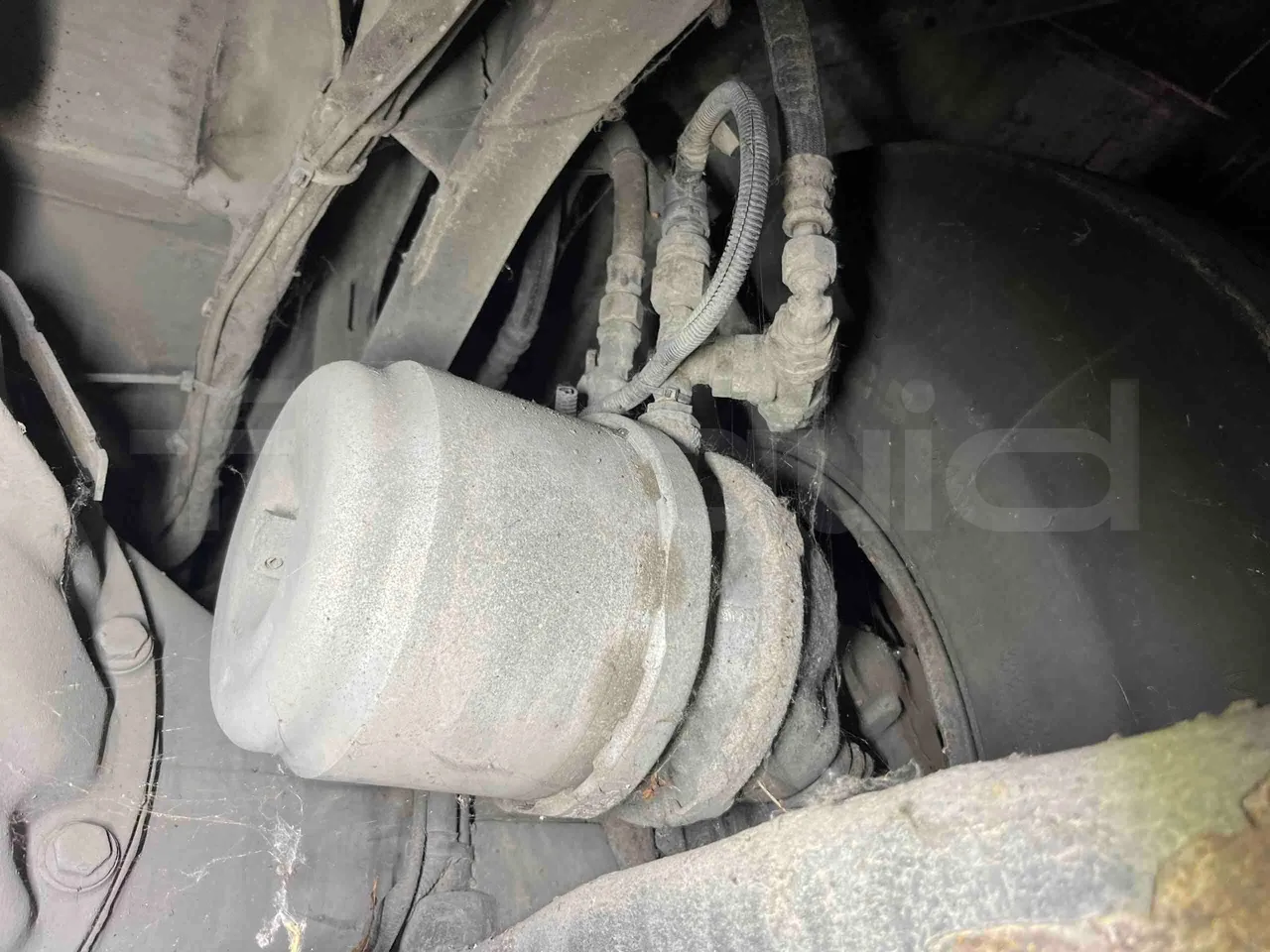 Mercedes-Benz Integro - Second Axle Caliper Brakes Right Side
