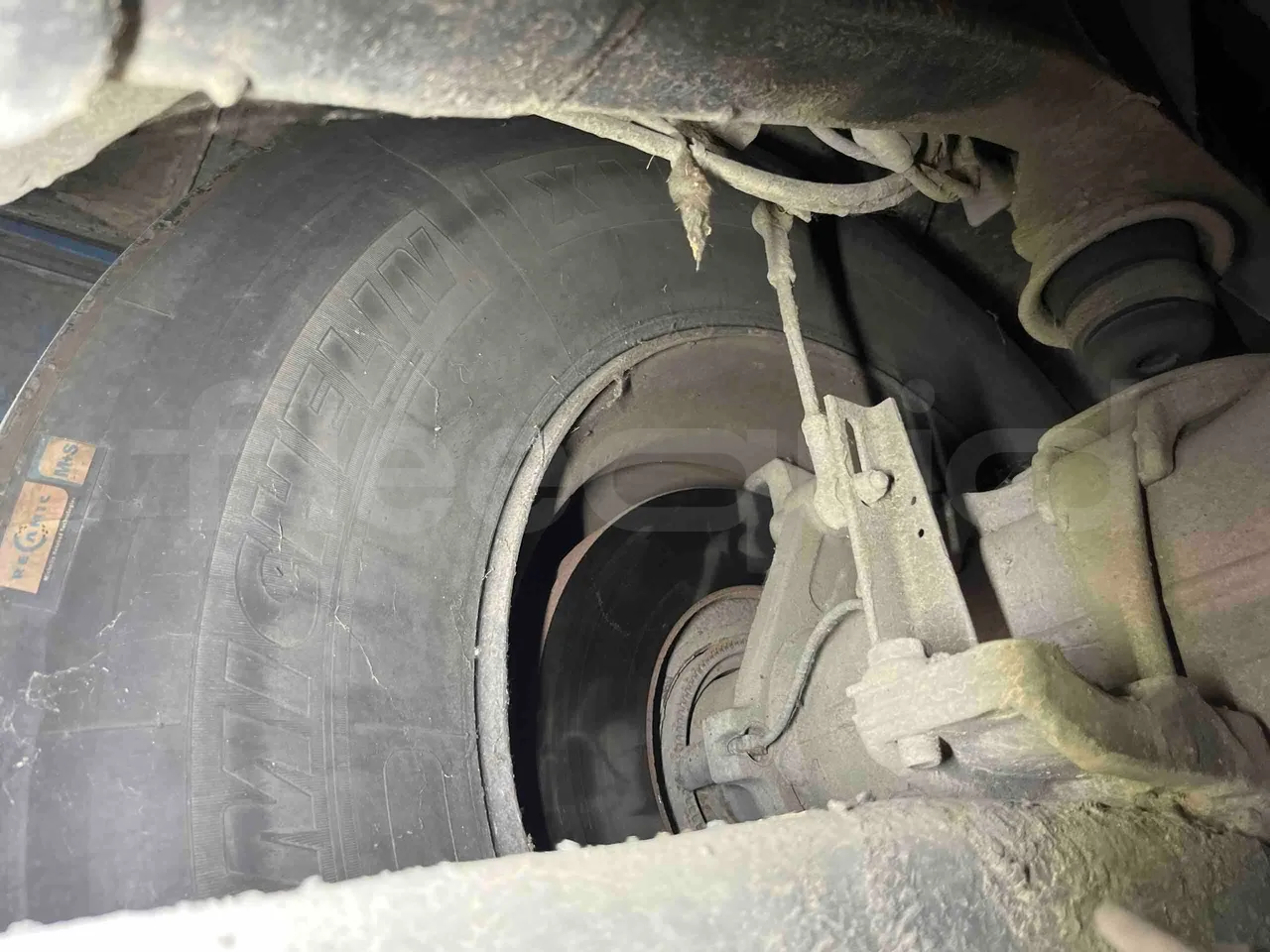 Mercedes-Benz Integro - Second Axle Discs Right Side