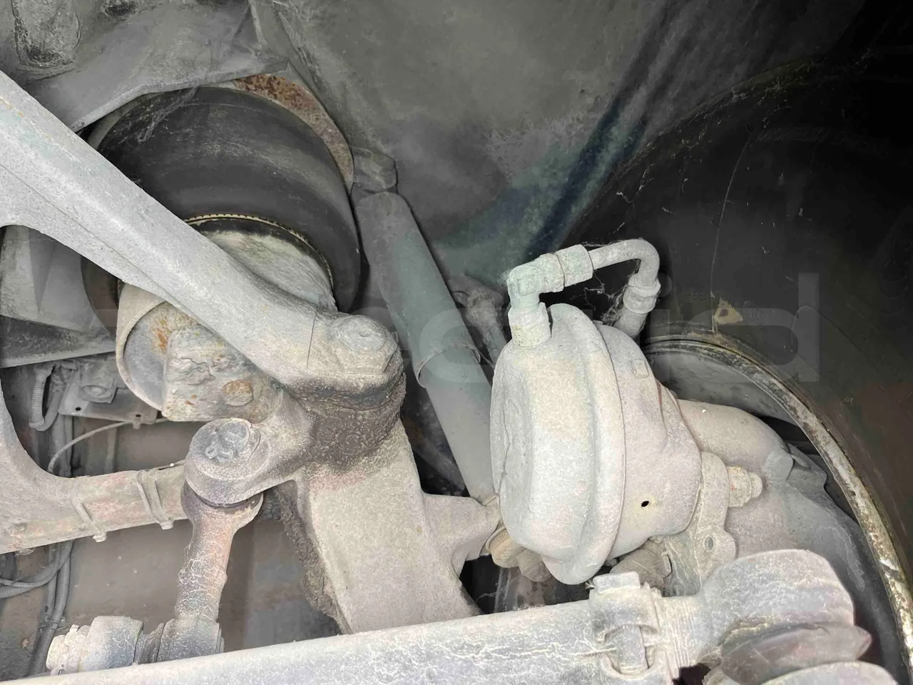 Mercedes-Benz Integro - First Axle Shock Absorbers Left Side