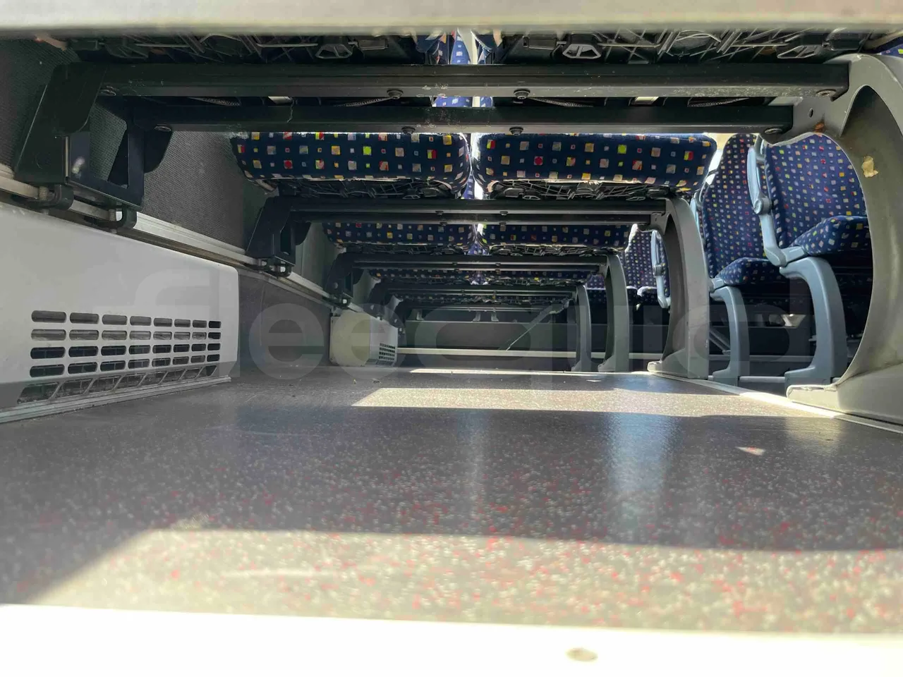 Mercedes-Benz Integro - Monitor