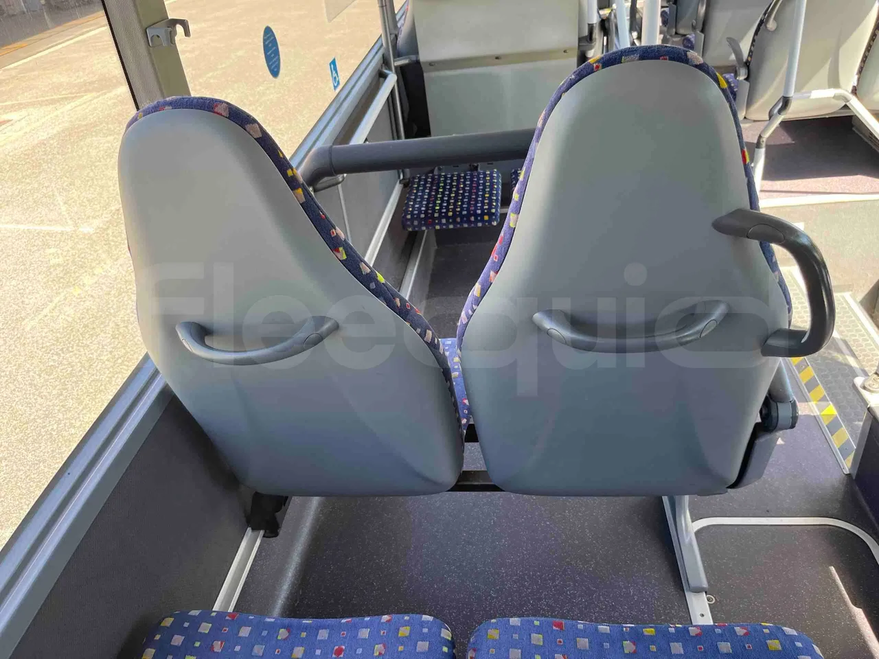 Mercedes-Benz Integro - Table