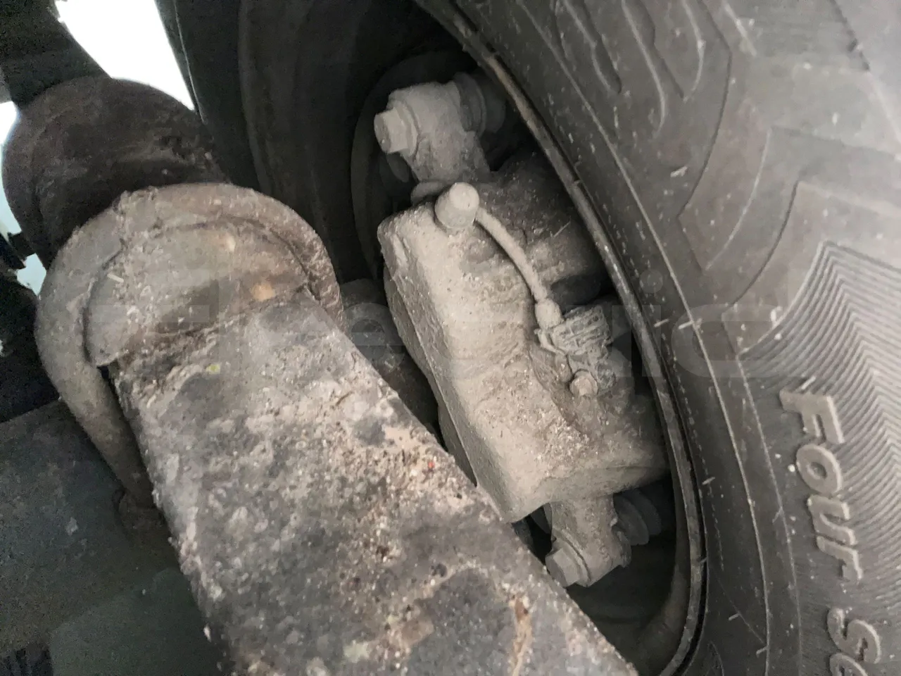 Mercedes-Benz Sprinter 516CDI - EUR5 - 120kW - 7.530m - axle 2 caliper brakes right