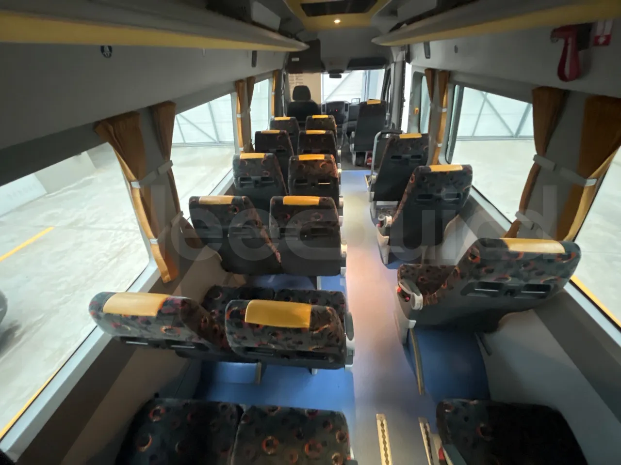 Mercedes-Benz Sprinter 516CDI - EUR5 - 120kW - 7.530m - forward view all seats last row height